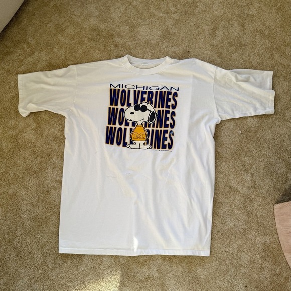 Vintage 1971 Snoopy Schulz Michigan Wolverines Sleep Shirt One Size Distressed - Picture 3 of 8